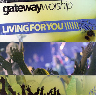 Capa de Living For You