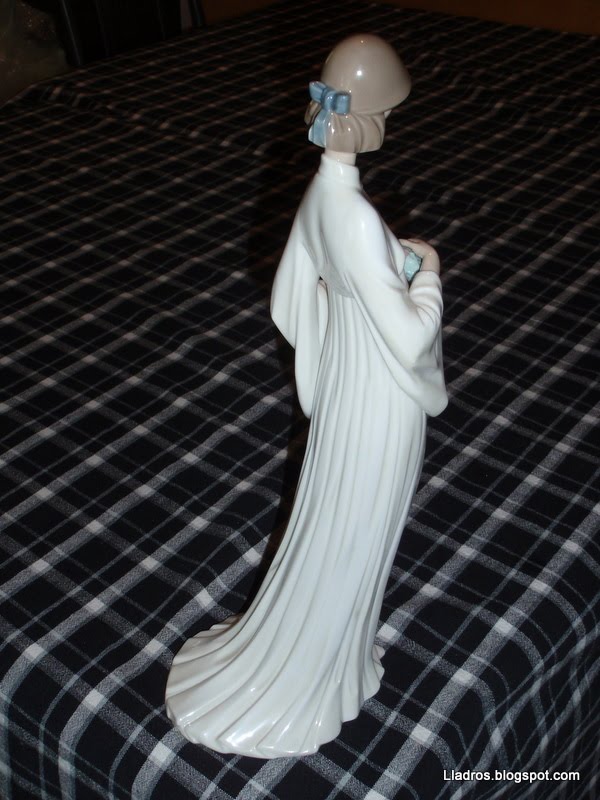 lladros Lladro Figurine 6377 Unity 14" Tall