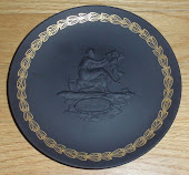 Black Basalt Mother Plate Wedgwood 1971