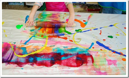 http://casamarias.blogspot.ca/2011/04/rolling-pin-painting.html