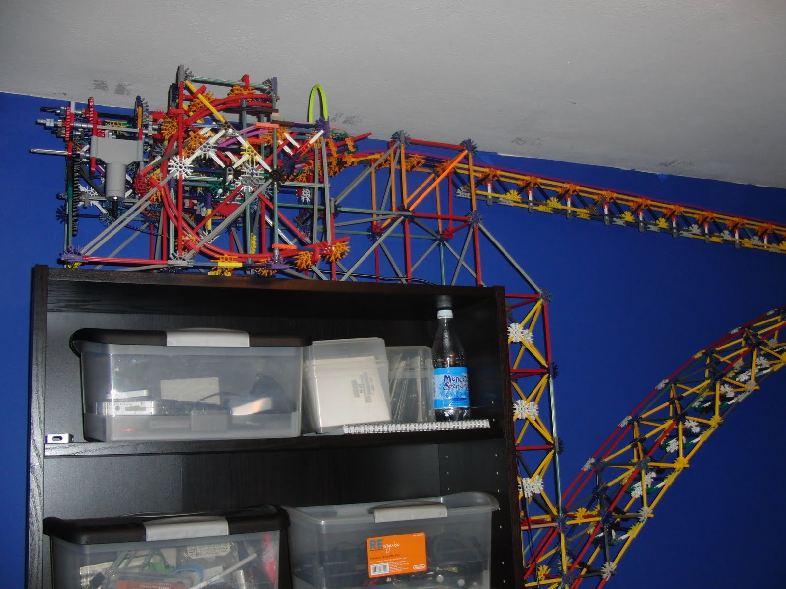 Austin's K'nex Designs: New K'nex Ball Machine