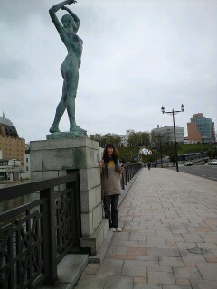 [090530_1338~0001-795054.jpg]