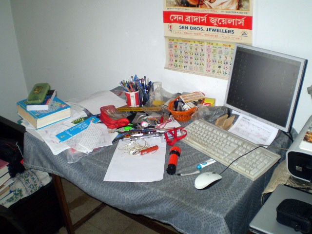 [PC170014-787624.jpg]
