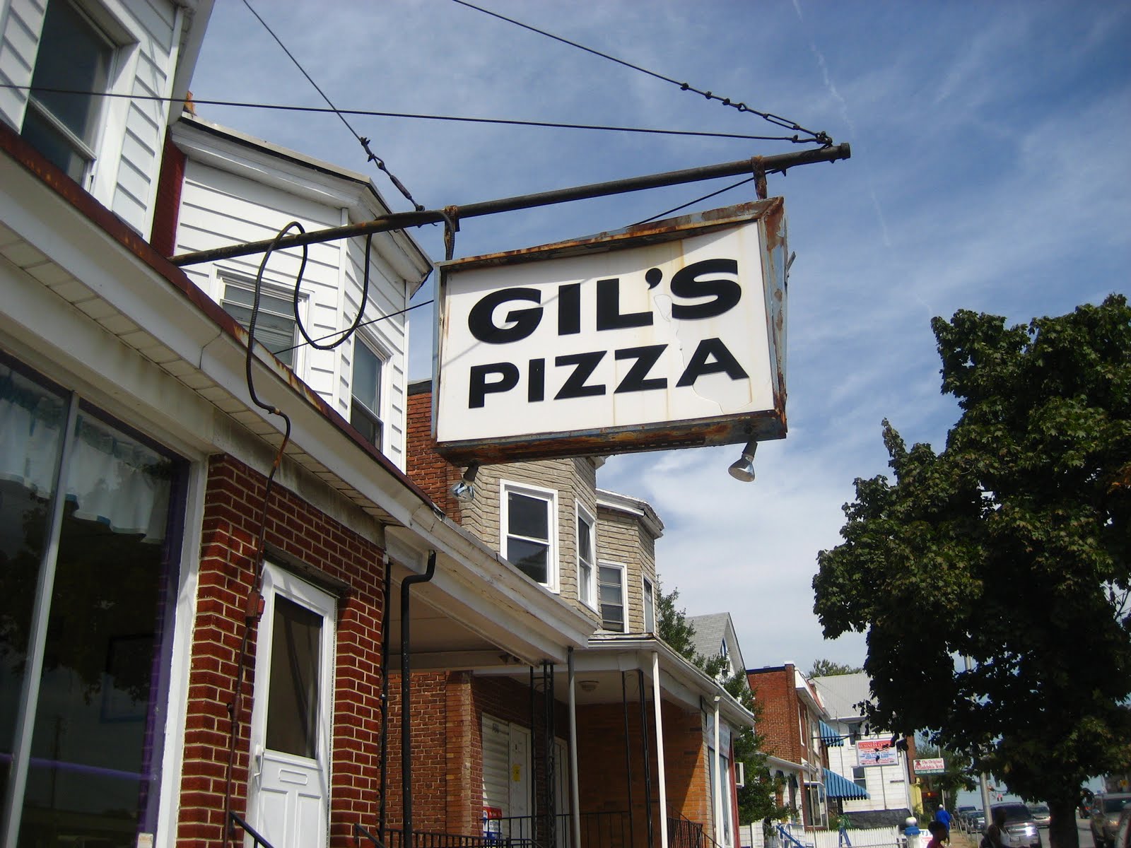 Baltimore Pizza Club: Gil's Pizza