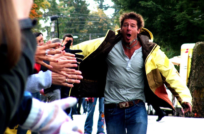 Ty Pennington - "MOVE THAT BUS!"