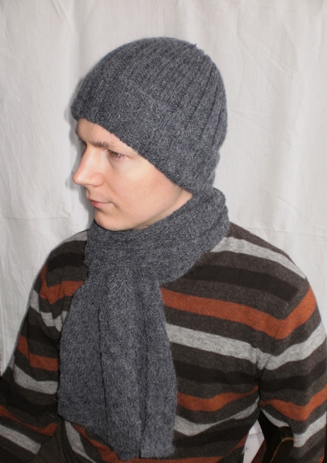 Stitching my comeback: Man's hats and scarf
