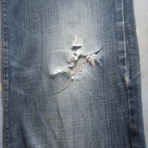 Kryshees: Mend & Make Do! Fixing the hole in my jeans