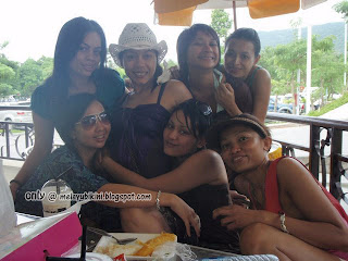 Gambar Bogel Gadis Melayu Berbikini in Pulau Tioman   Melayu Boleh.Com