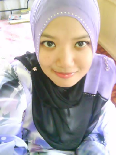 Gambar Bogel Koleksi Gadis Bertudung Cute 2009   Melayu Boleh.Com