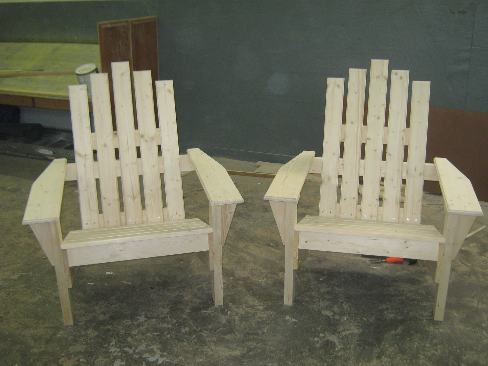 FERNANDEZ CABINET: BENCH, SILLAS Y MESAS DE MADERA PARA PATIO