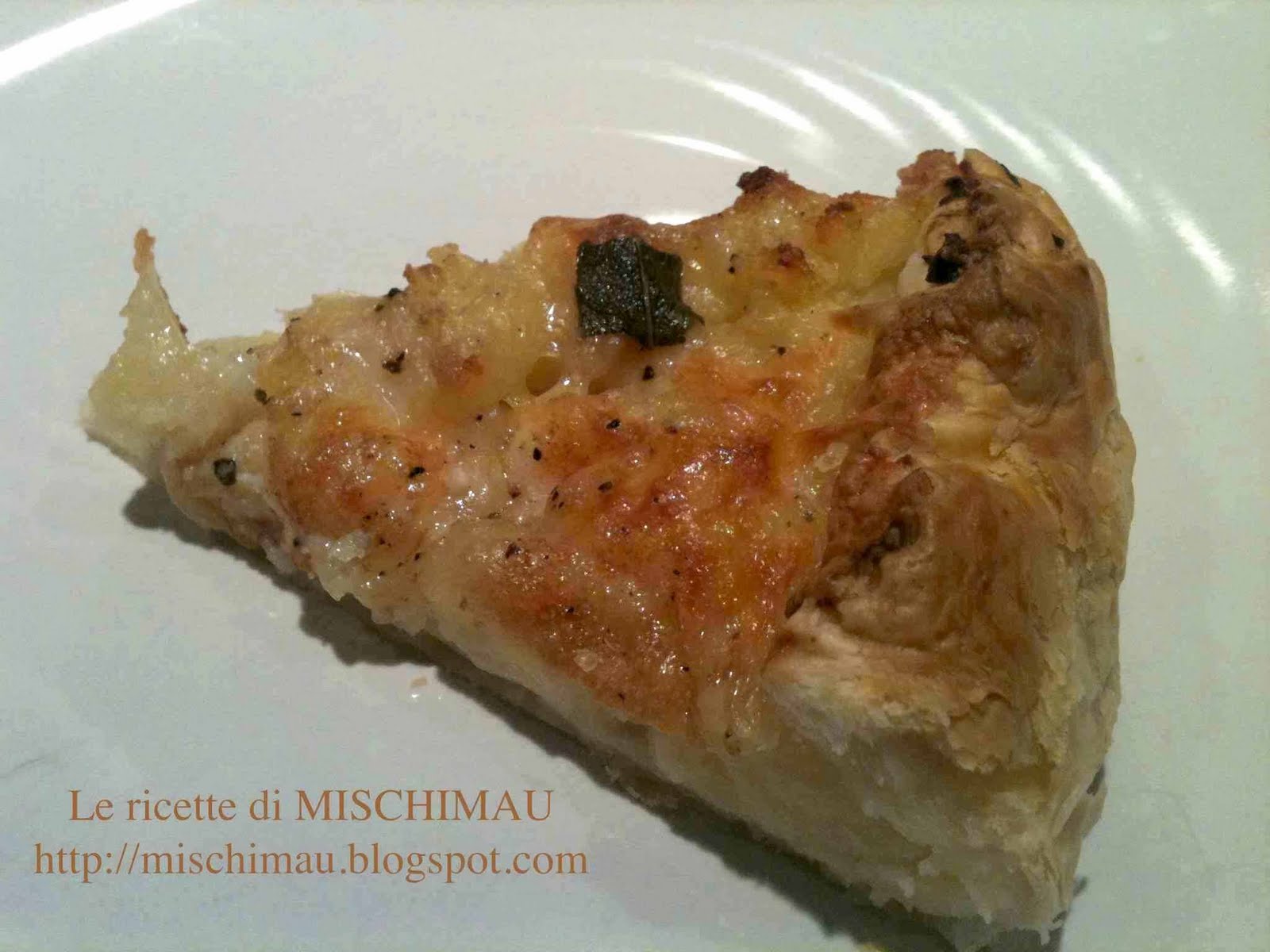 Le ricette di MISCHIMAU Torta patate mozzarella e Parmigiano