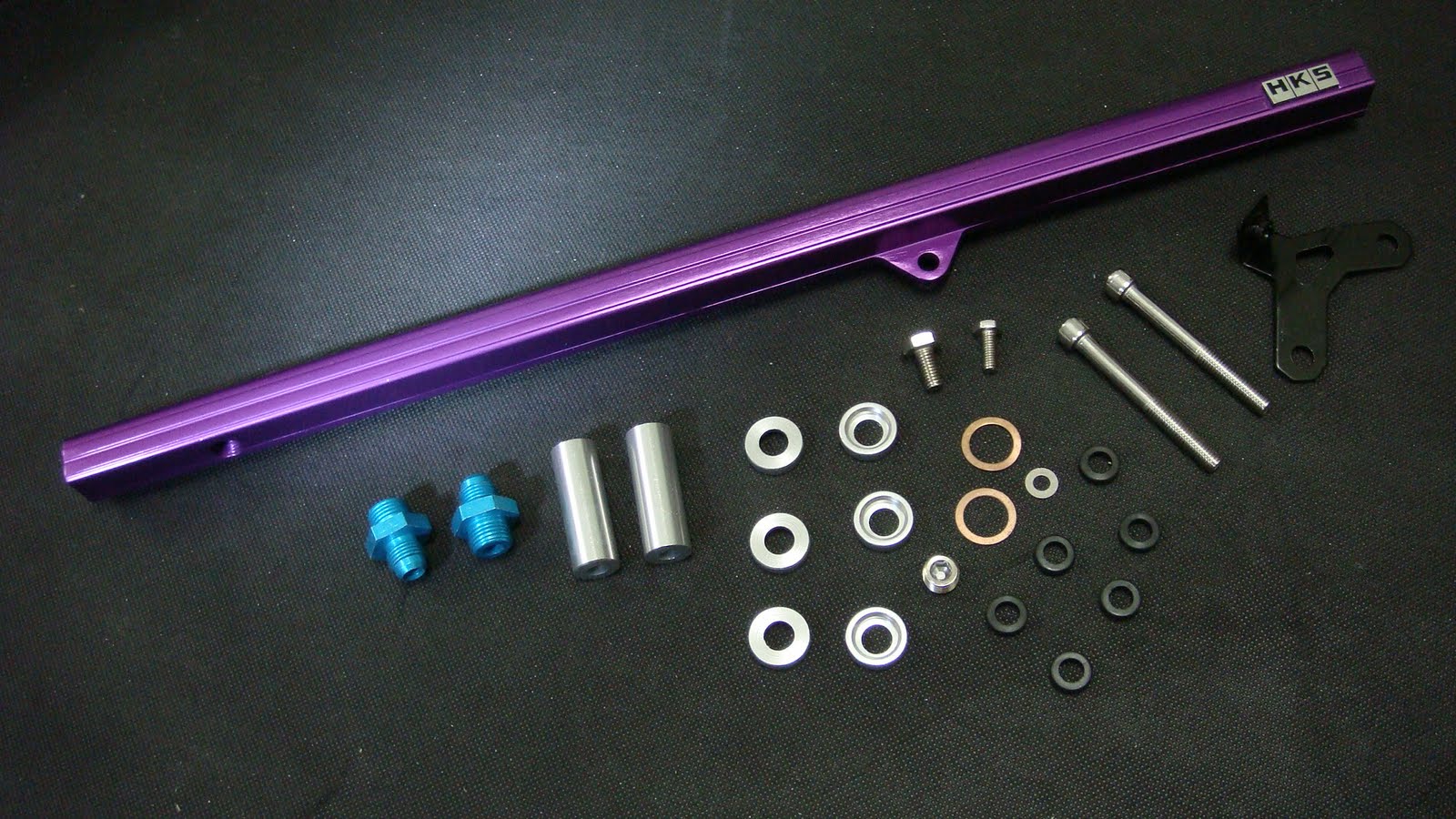 Where Everyone Can Buy! HKS Style Fuel Rail for Toyota 2JZ GTE