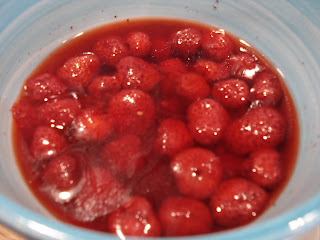 DSC01694 - Rostbröd med jordgubbar istället för marmelad