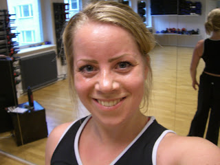 CIMG8373 - Blöt promenad och aerobicsträning