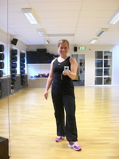 CIMG8374 - Blöt promenad och aerobicsträning