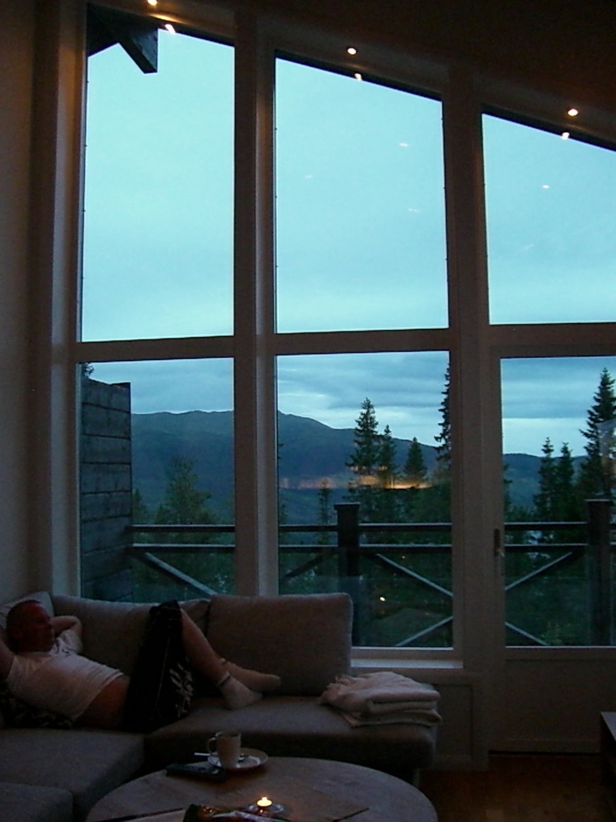 [falken+vårt+hus+004.jpg]