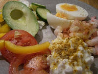 CIMG6342 - Räkor, ägg, avokado och keso