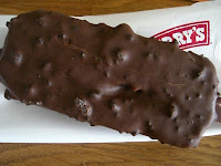 Peanut+Butter+Cookie+Dough+p%C3%A5+pinne - Ben & Jerry's Peanut Butter Cookie Dough glass avslutade min helg