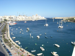 CIMG9522 - Det blir en eftermiddag med sol och bad