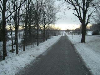 Bra%2Bv%25C3%25A4g%2Bf%25C3%25B6r%2Bl%25C3%25B6pning - Skön morgonträning i månskenet