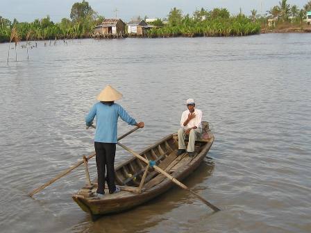 sampan.JPG