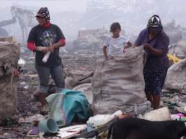 Residents of La Chureca