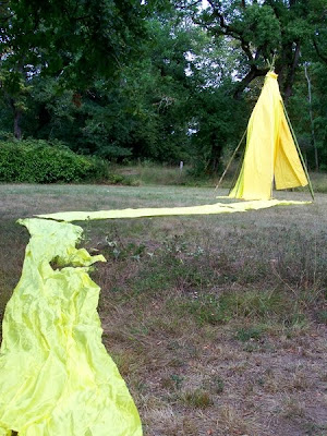 pidic encadrees photo amateur photographie gironde bordeaux rive droite bivouac tente jaune burthe