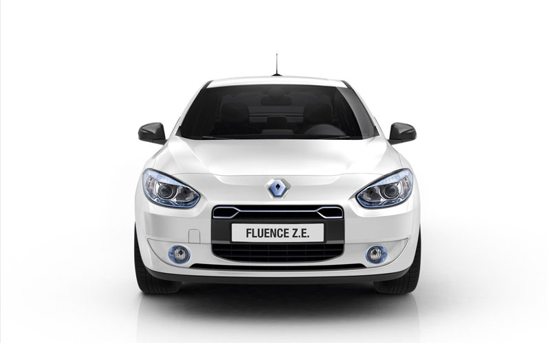 Renault Fluence ZE 2011 New Car Modification Review