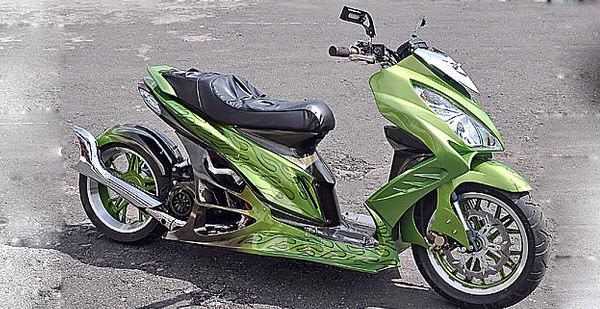 Harga dan Spesifikasi Honda Vario 2010 Terbaru