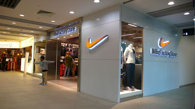 Jack likes Nike Airforce One. Just Wear It!: Nike Factory Outlet Store. First in Singapore.