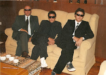 CQC, no... Men in Black, tampoco...                                    que pajerosss...seeeee!!!