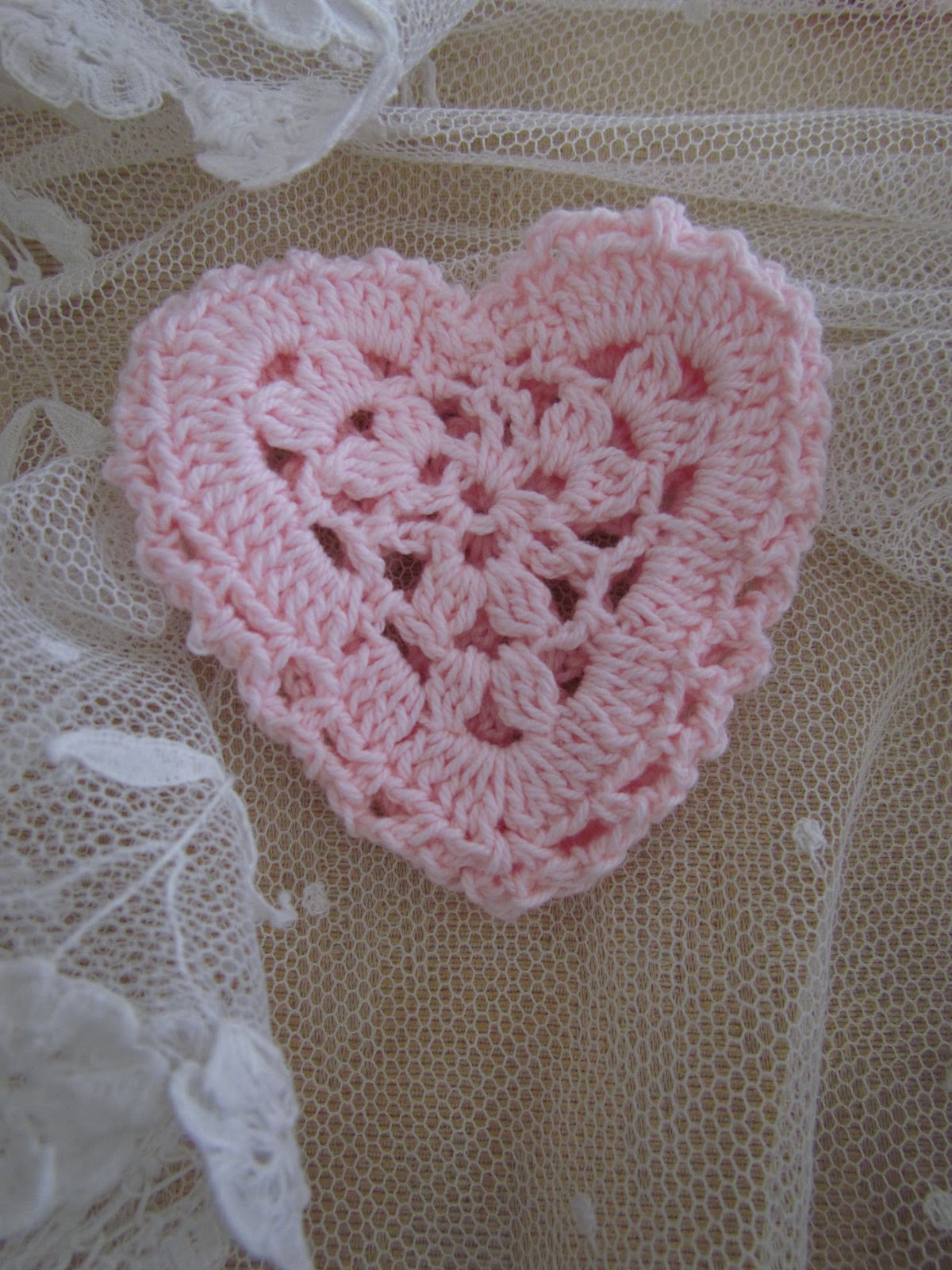 Angela Lace Crochet Hearts.