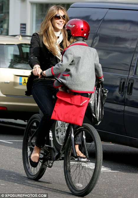 [elle+and+caspar.jpg]