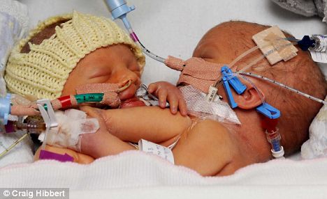 [Faith+(left)+and+Hope+Williams.jpg]
