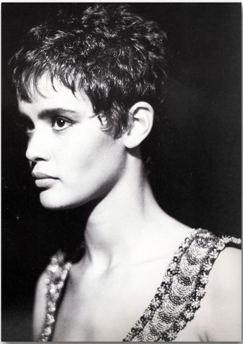 [Nadege_du_Bospertus_2.jpg]