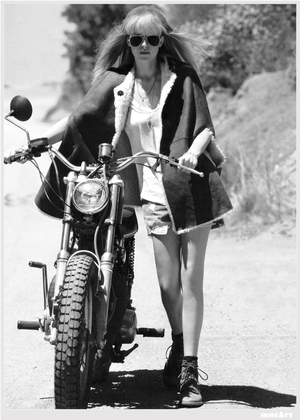 Girl on an old motorcycle: Post your pics! | Page 126 | Adventure Rider