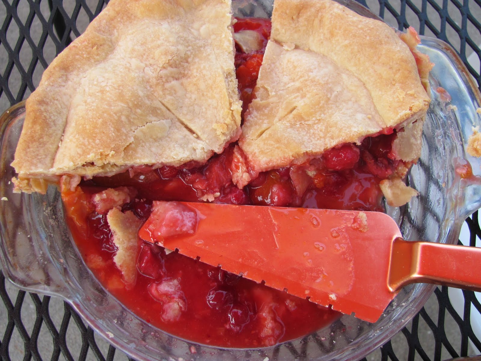 Pies and Aprons Friday is PIE DAY! (except when it's Monday)