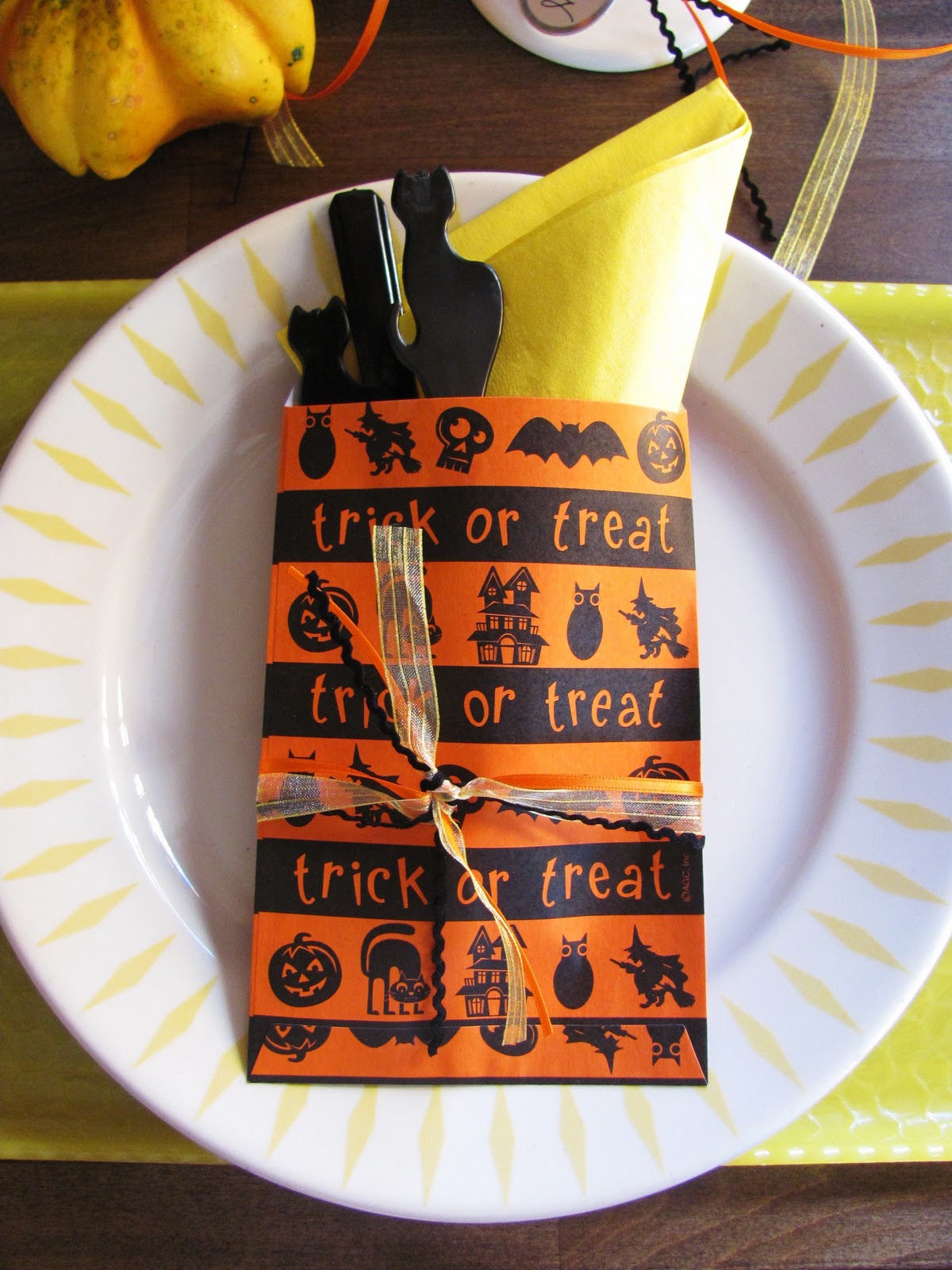 Pies and Aprons Takeaway Halloween treat bags