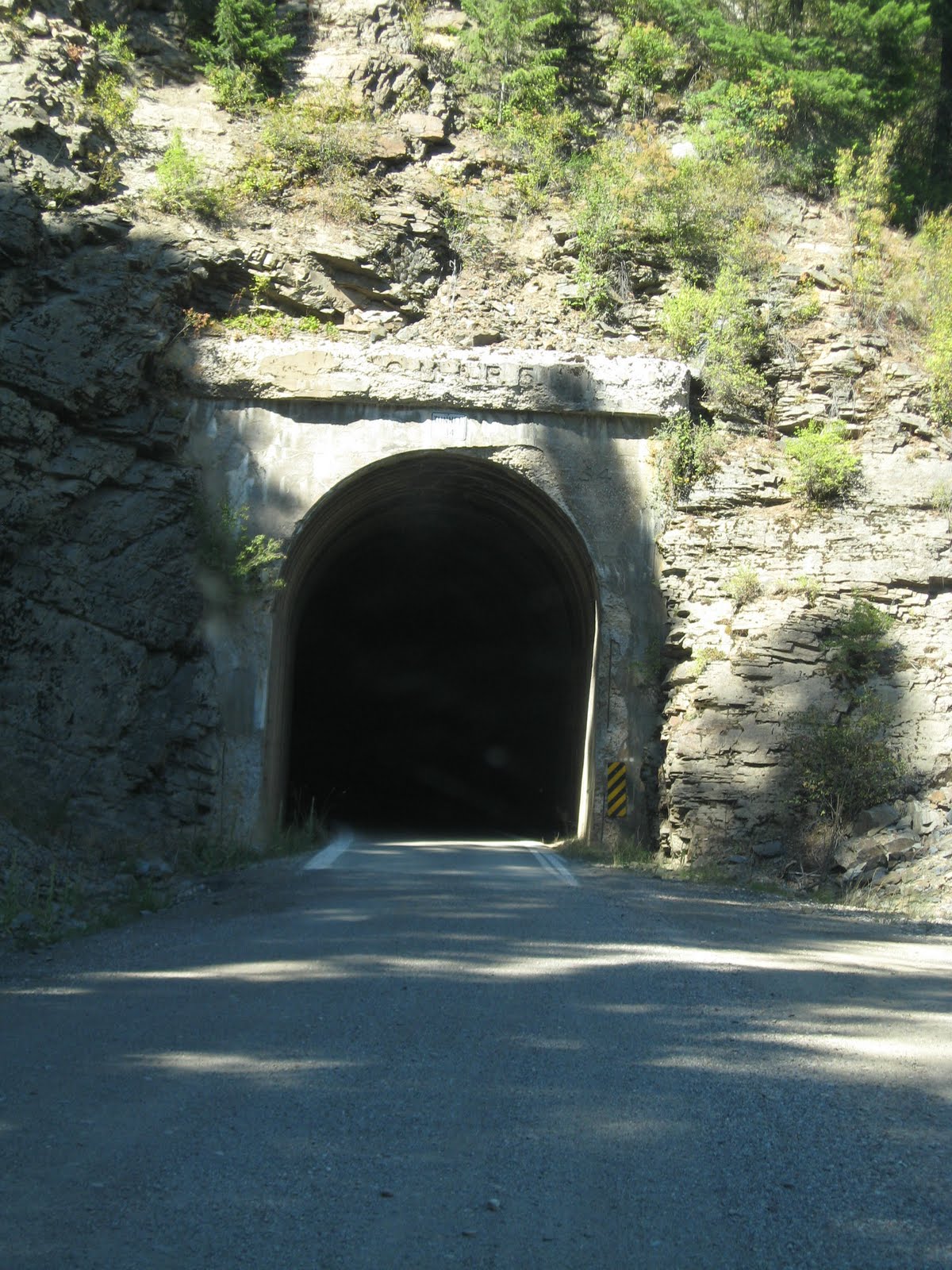 Silver Valley Stories Traveling Moon Pass from Wallace to Avery