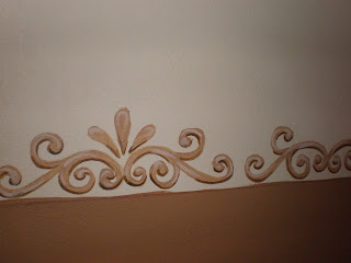 MURALES INFANTILES: Cenefas sala y recamara de las chicas Gomez