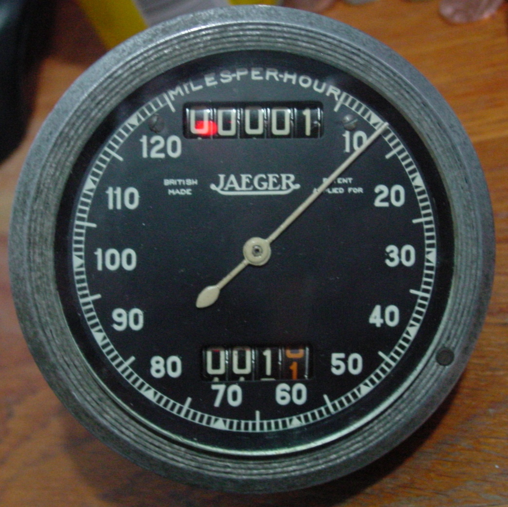 Lofty the vintage Sunbeam 3litre Super sports car Jaeger 0120MPH