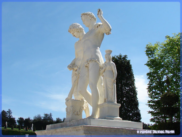Chez Madeleine: Castor et Pollux