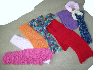 8 knitted scarves