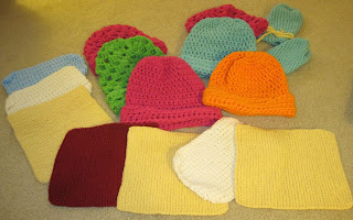 squares, hats, and mittens for homeless