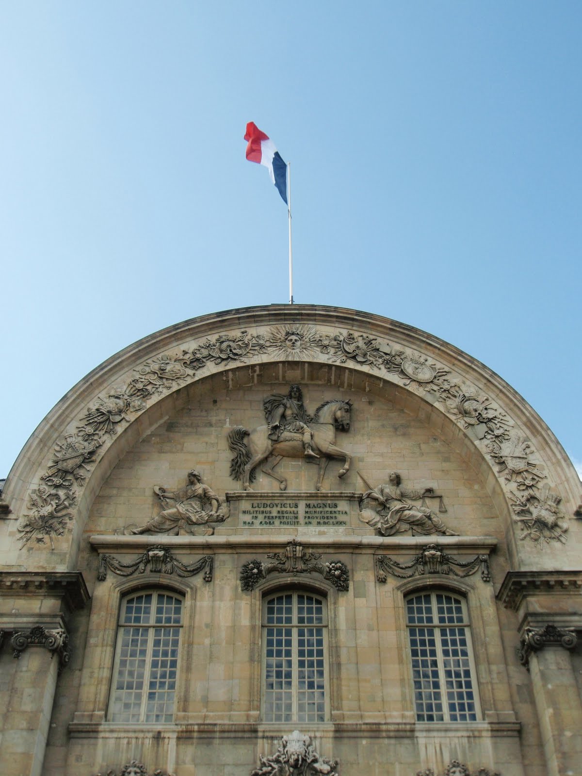 tinkeranniebelle: L'Hôtel national des Invalides and AMORINO love