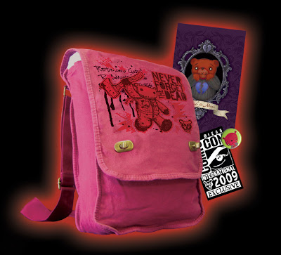 Applehead Factory - San Diego Comic Con 2009 Exclusive Teddy Scares Messenger of Mayhem Set