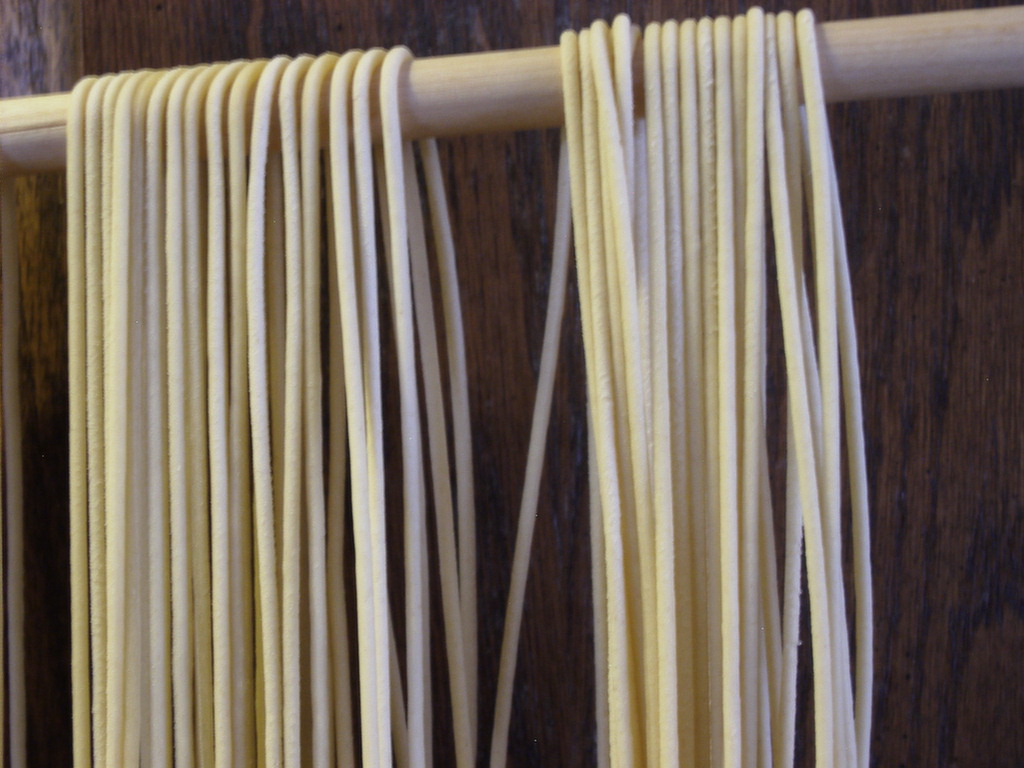 [noodles+hanging.JPG]
