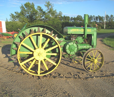 Classic Tractor Restoration Photo Gallery: Jan 1, 2007