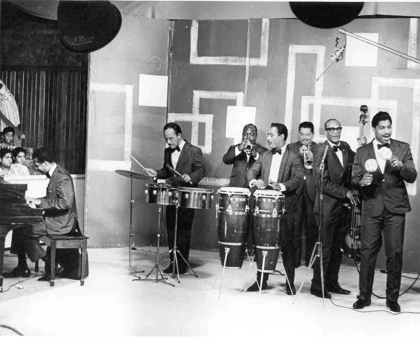 EL PILON SALSERO La Salsa en Panamá historia Jaime "Manito" Johnson