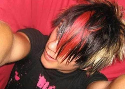 Cool Emo Boys Hairstyles Pictures